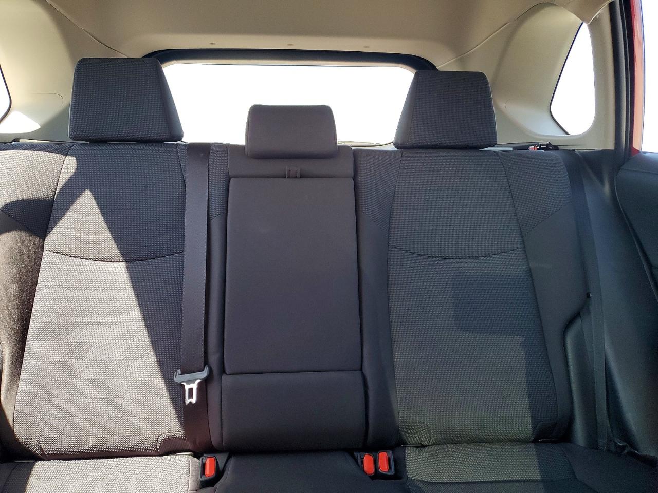 2024 TOYOTA RAV4 LE photo 28