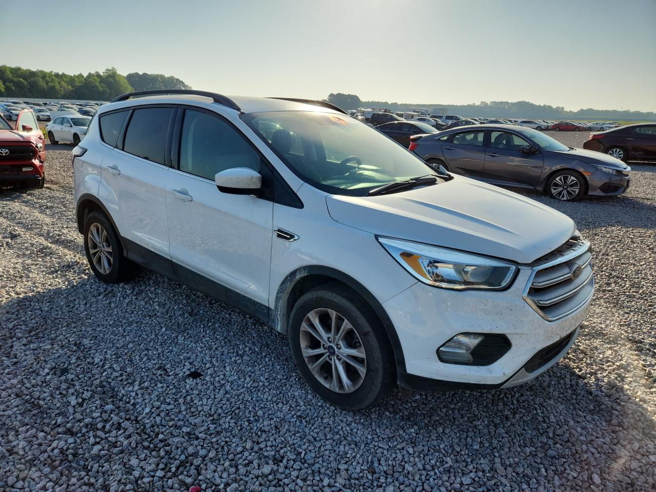 2018 FORD ESCAPE SE photo 10
