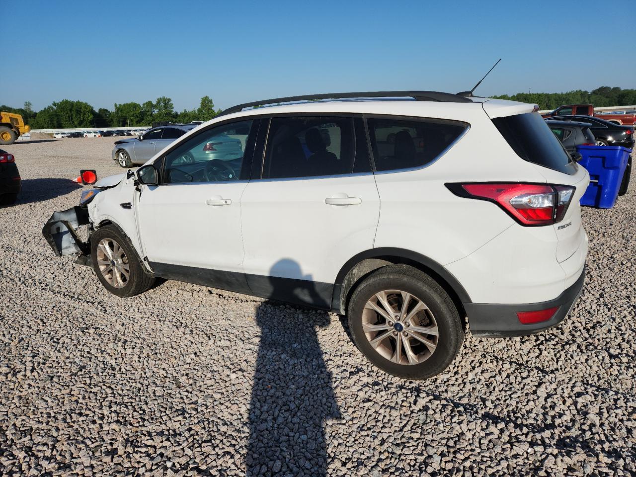 2018 FORD ESCAPE SE photo 4