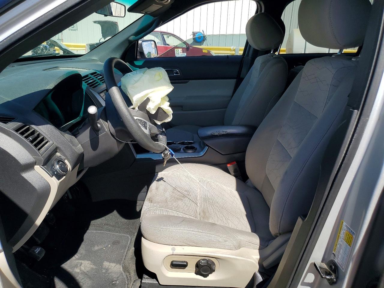 2014 FORD EXPLORER photo 19