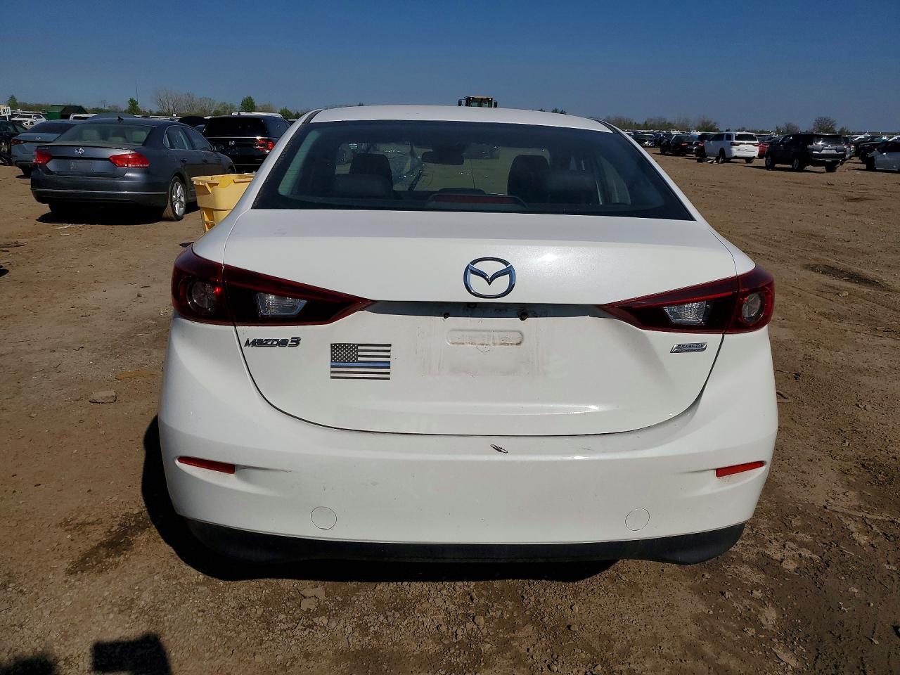 2017 MAZDA 3 TOURING photo 11