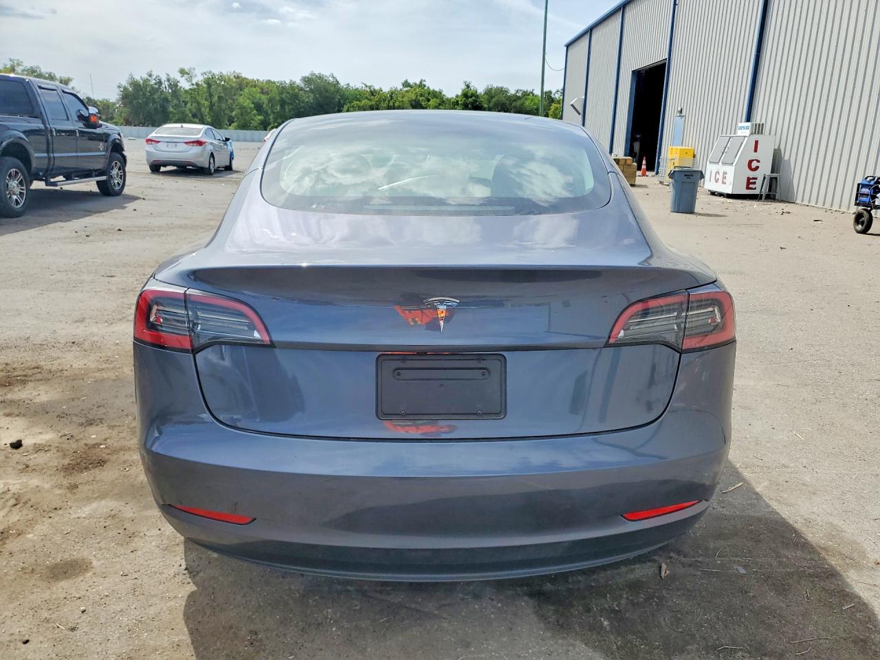 2023 TESLA MODEL 3 photo 16