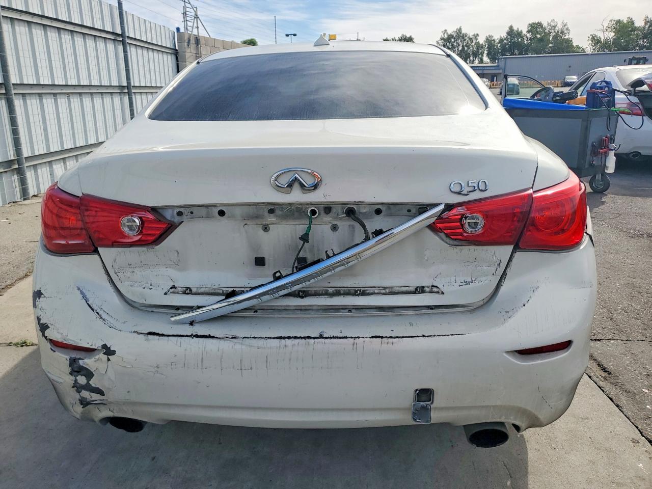 2015 INFINITI Q50 PREMIUM photo 16