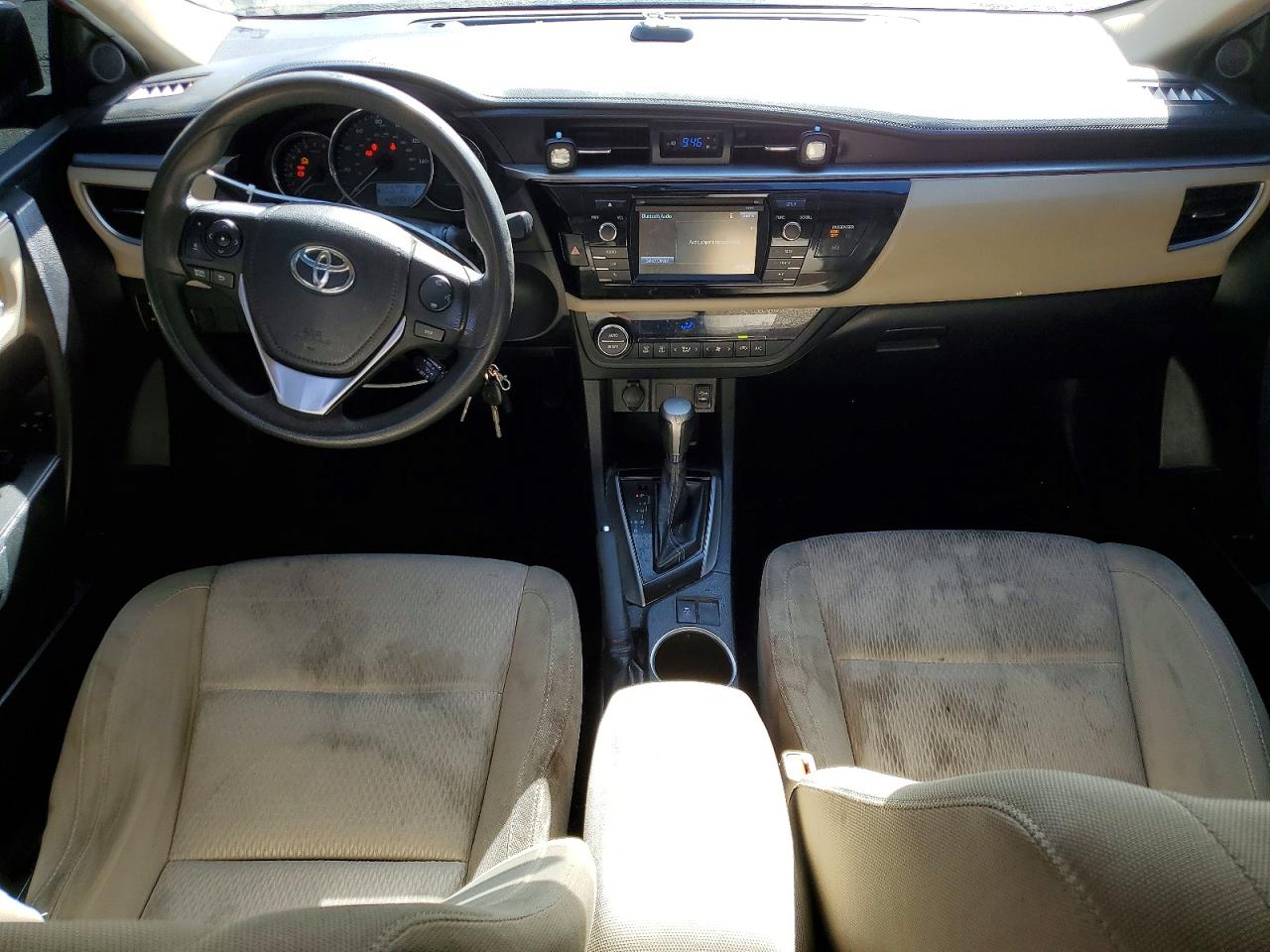 2015 TOYOTA COROLLA LE photo 15