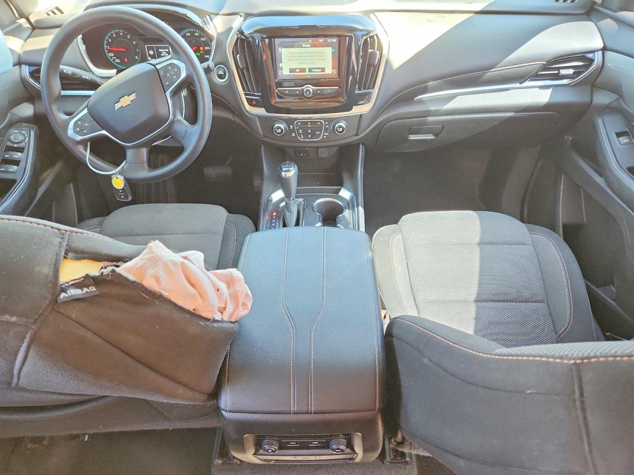 2019 CHEVROLET TRAVERSE LS photo 8