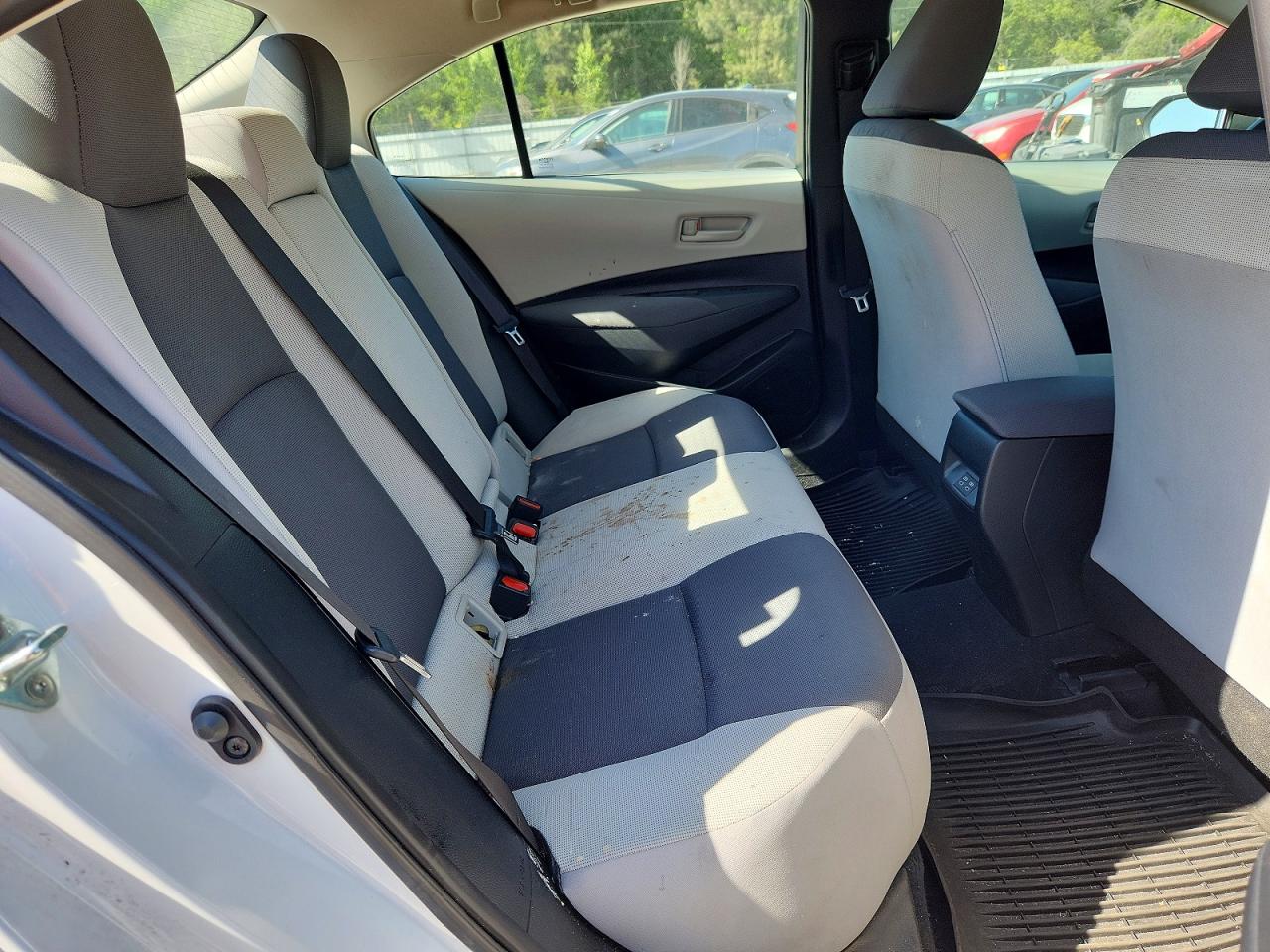 2024 TOYOTA COROLLA LE photo 19