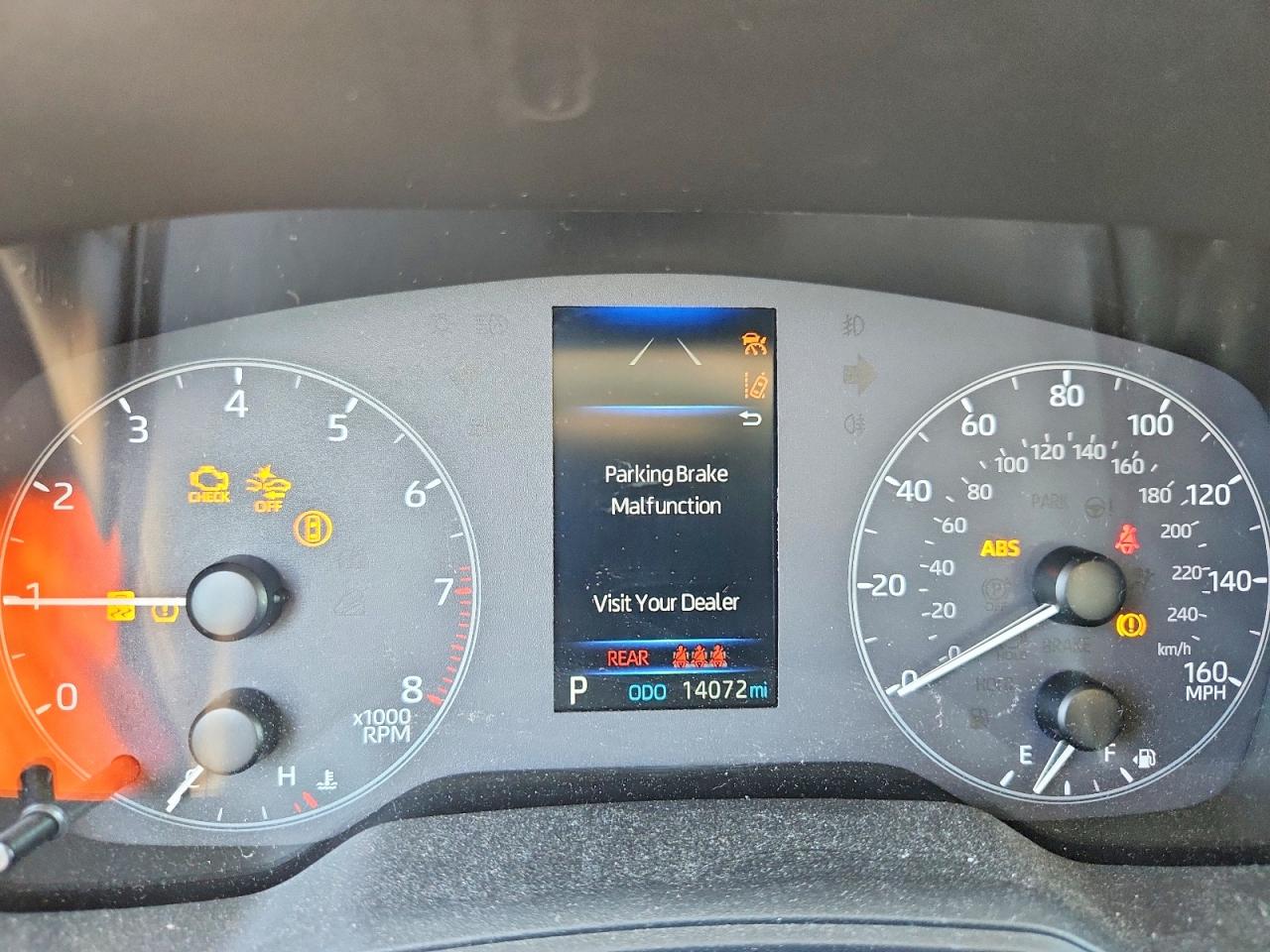 2024 TOYOTA COROLLA LE photo 17