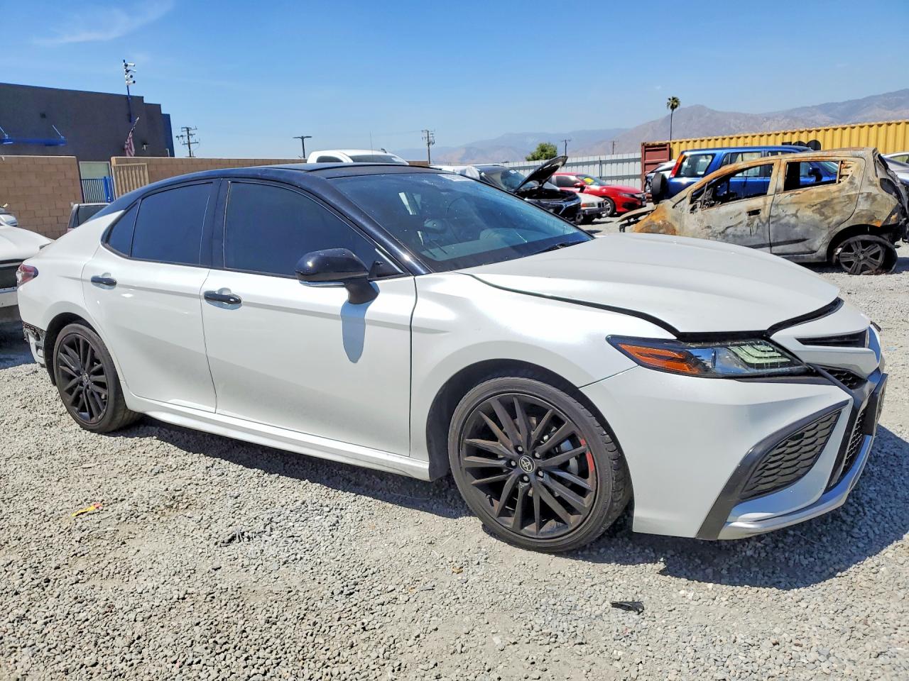 2021 TOYOTA CAMRY XSE photo 7