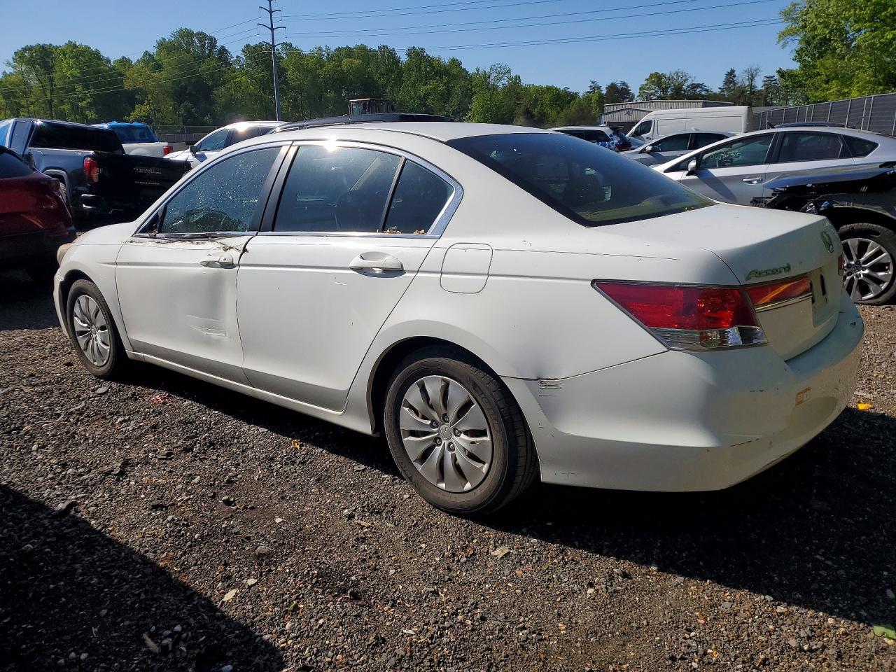 2011 HONDA ACCORD LX photo 4