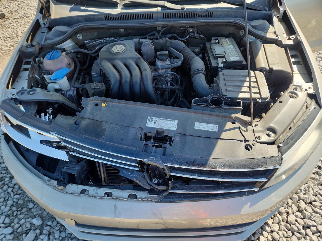 2015 VOLKSWAGEN JETTA BASE photo 21