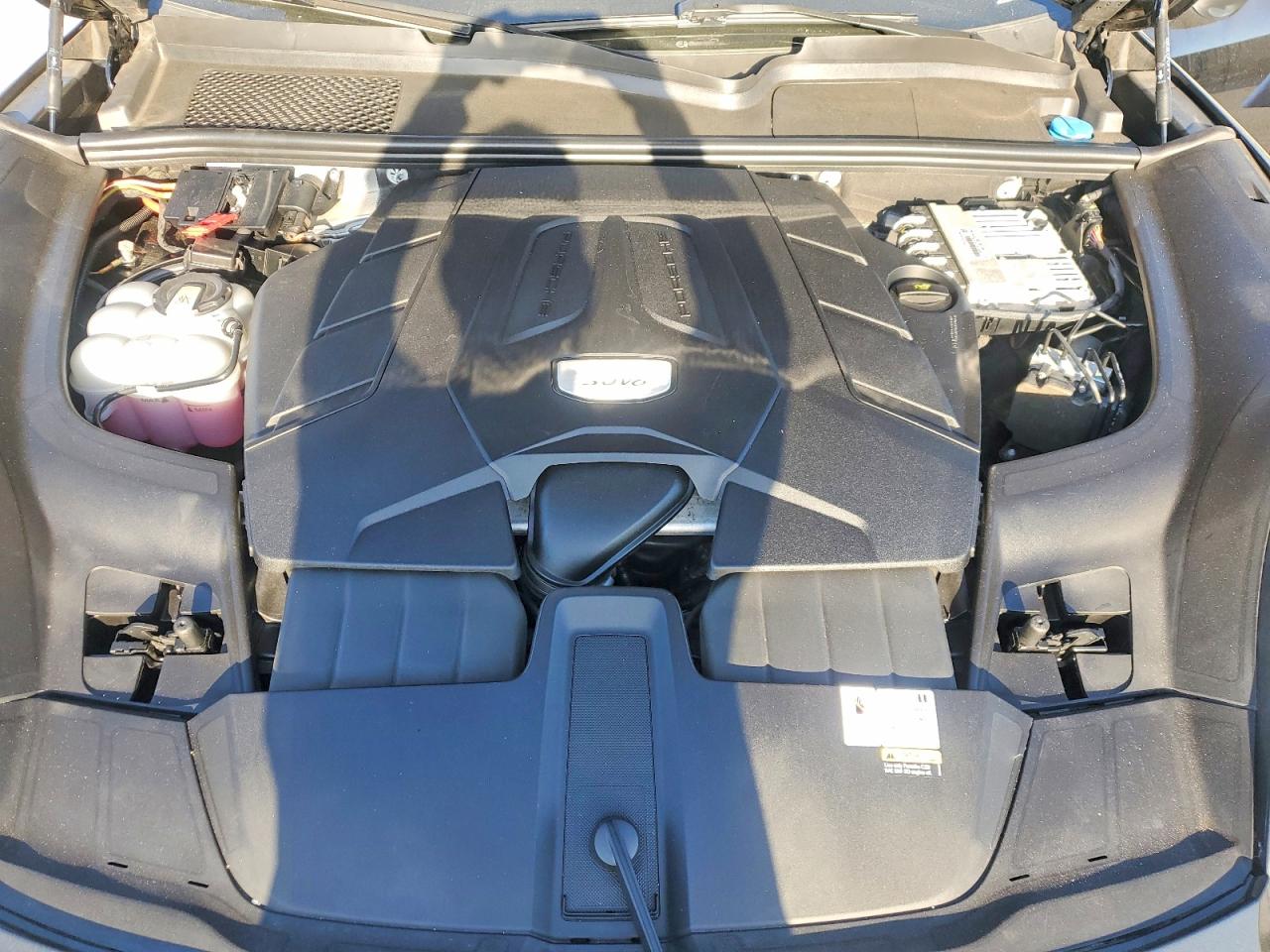 2023 PORSCHE CAYENNE BASE photo 23