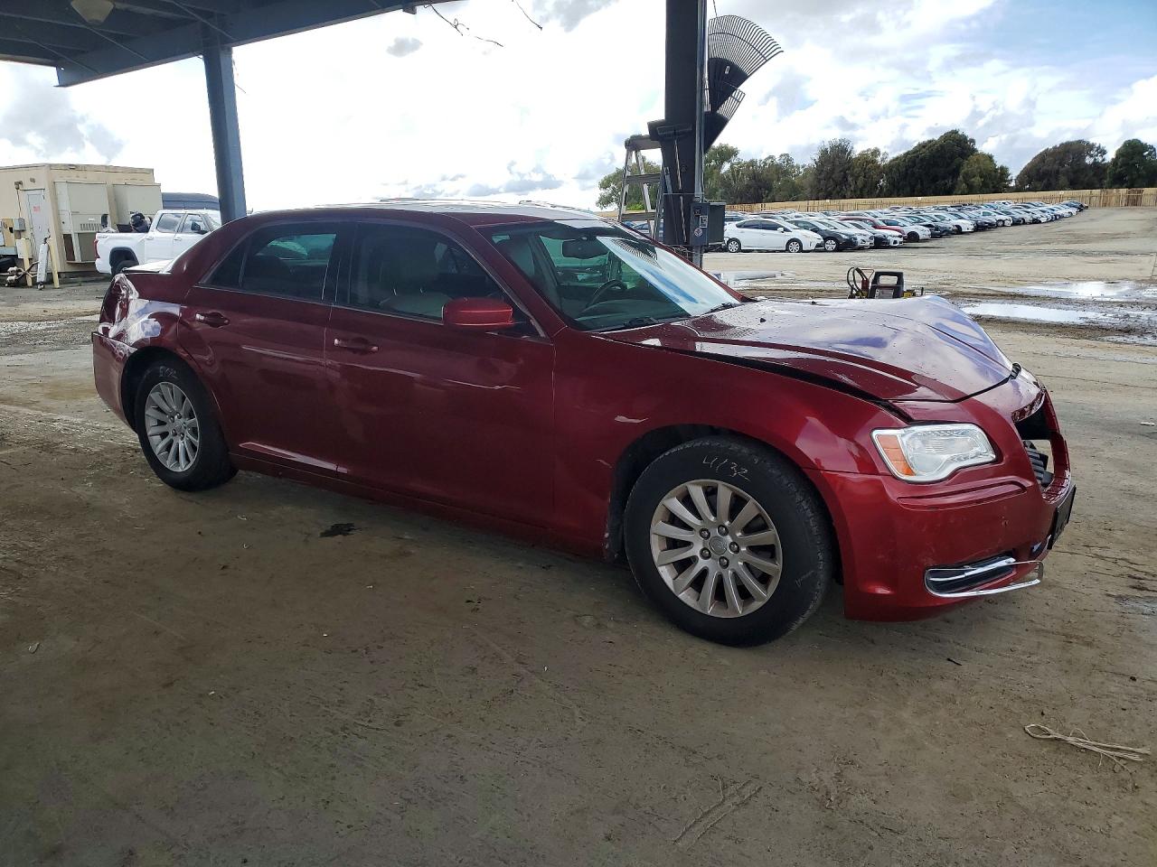 2014 CHRYSLER 300 photo 4