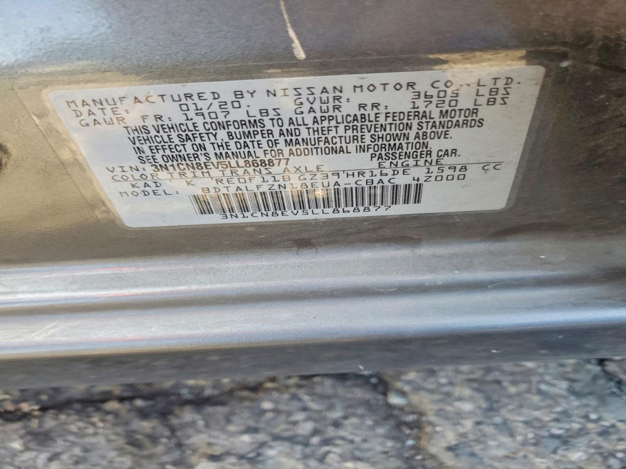 2020 NISSAN VERSA SV photo 34