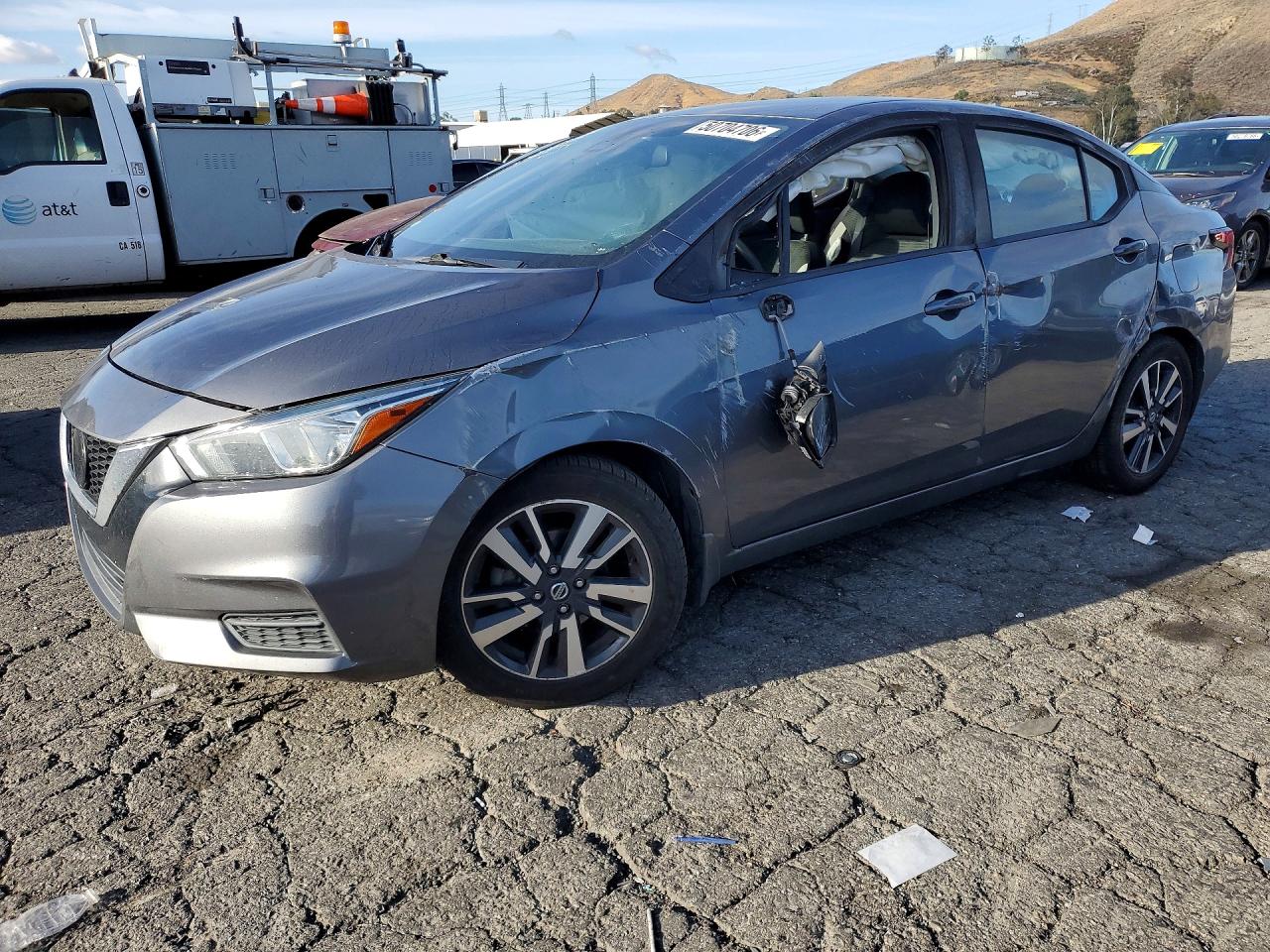 2020 NISSAN VERSA