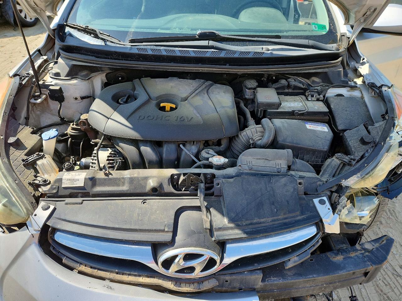 2013 HYUNDAI ELANTRA GLS photo 21
