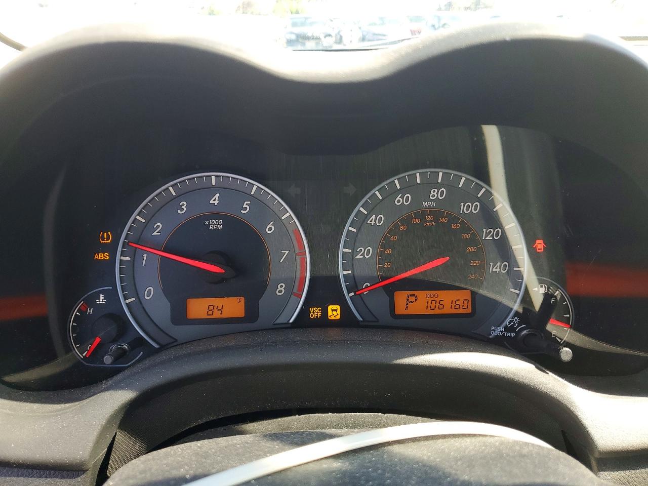 2010 TOYOTA COROLLA XRS photo 25