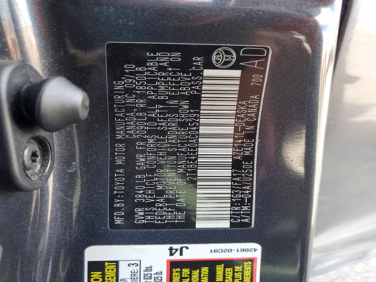 2010 TOYOTA COROLLA XRS photo 34