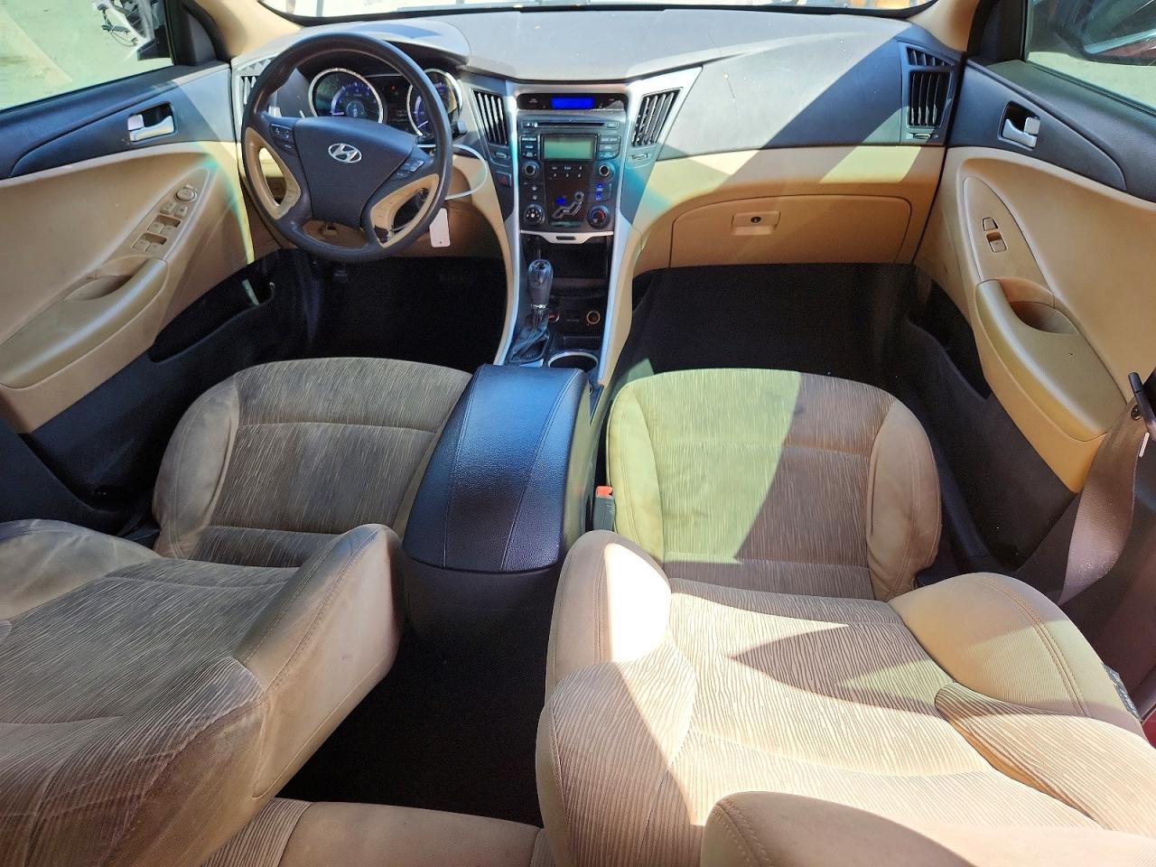 2013 HYUNDAI SONATA GLS photo 8