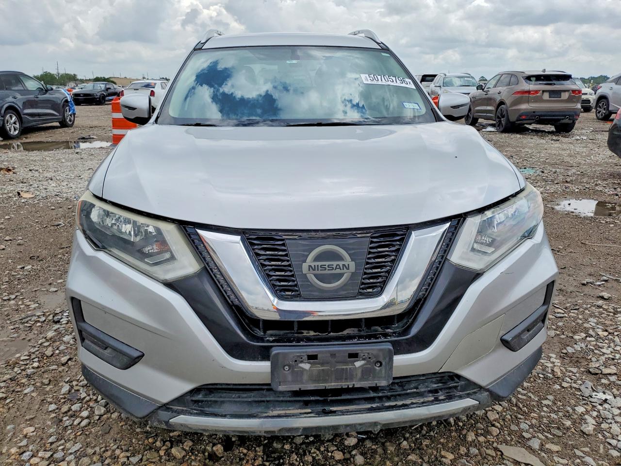 2017 NISSAN ROGUE S photo 13
