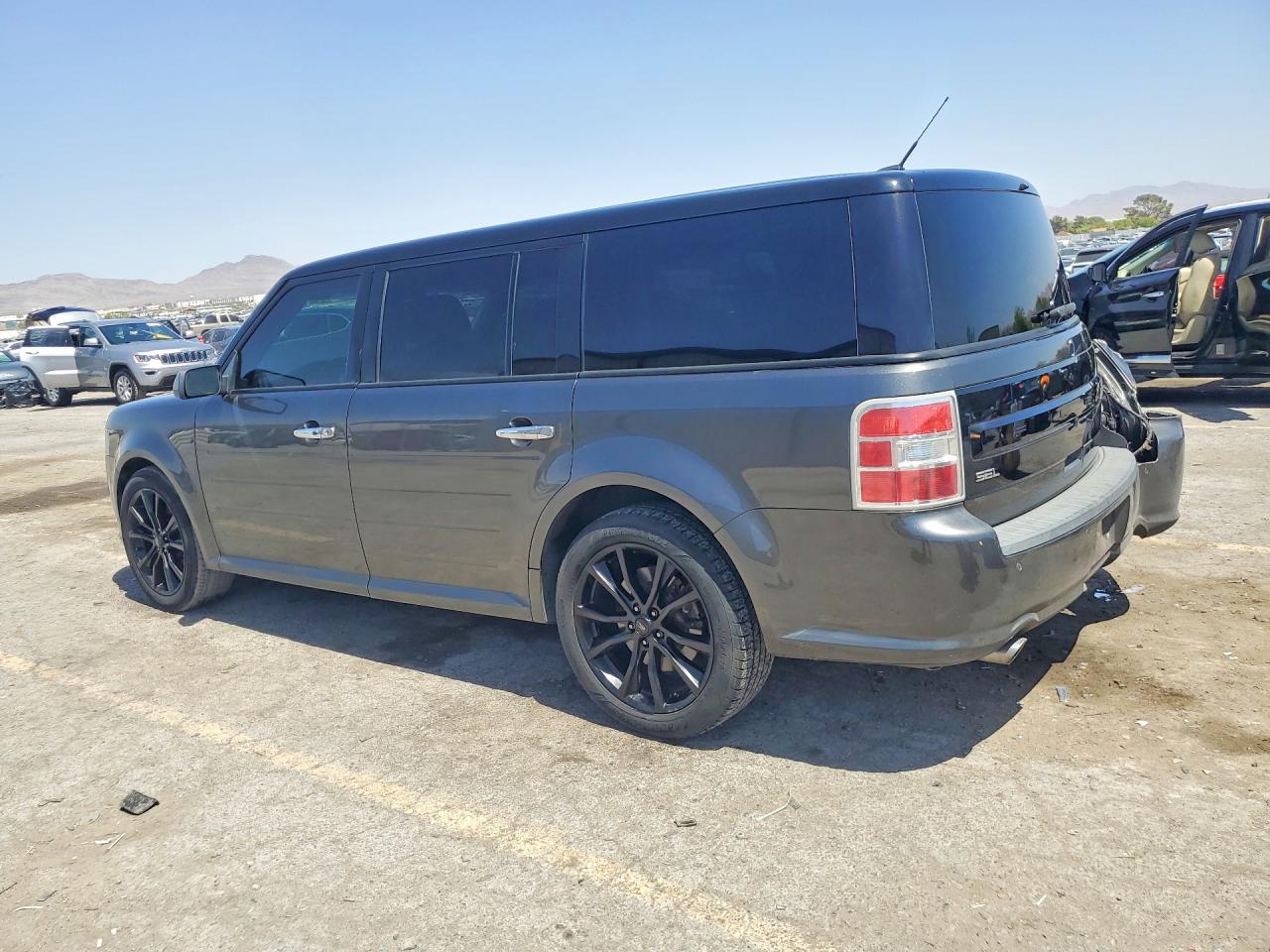 2016 FORD FLEX SEL photo 2