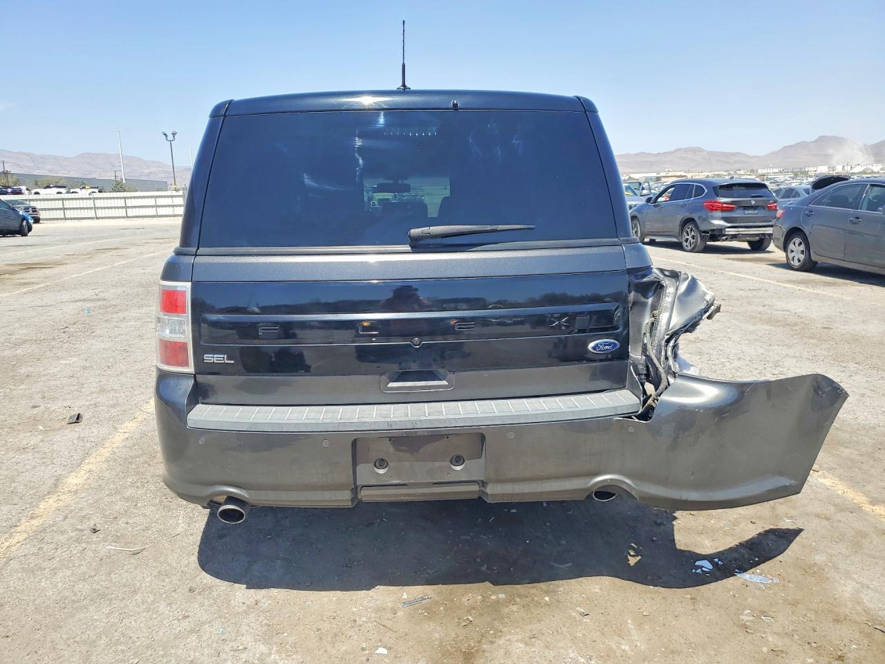 2016 FORD FLEX SEL photo 6