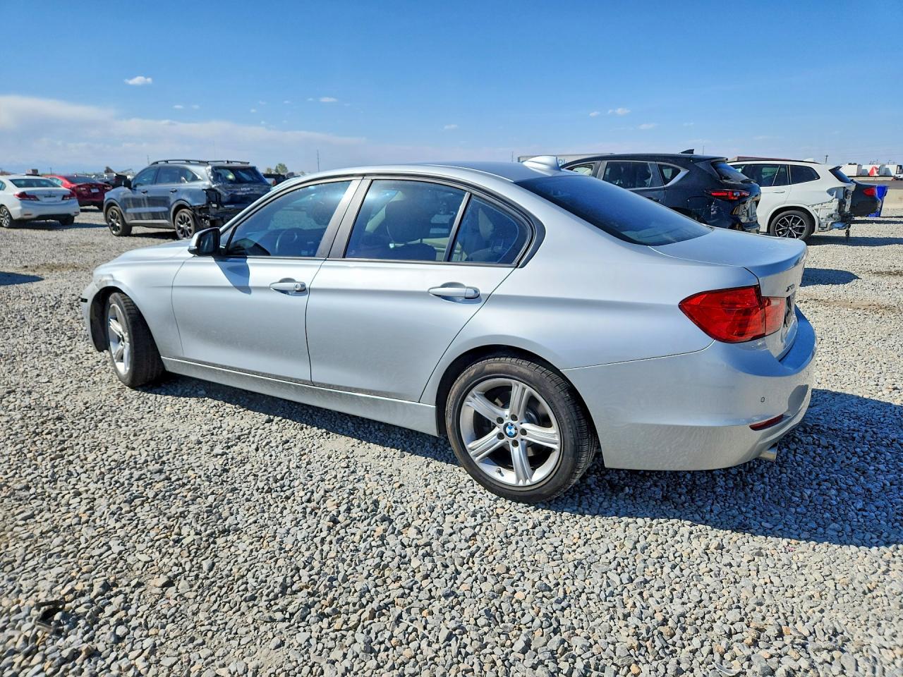 2014 BMW 320 I XDRIVE photo 2