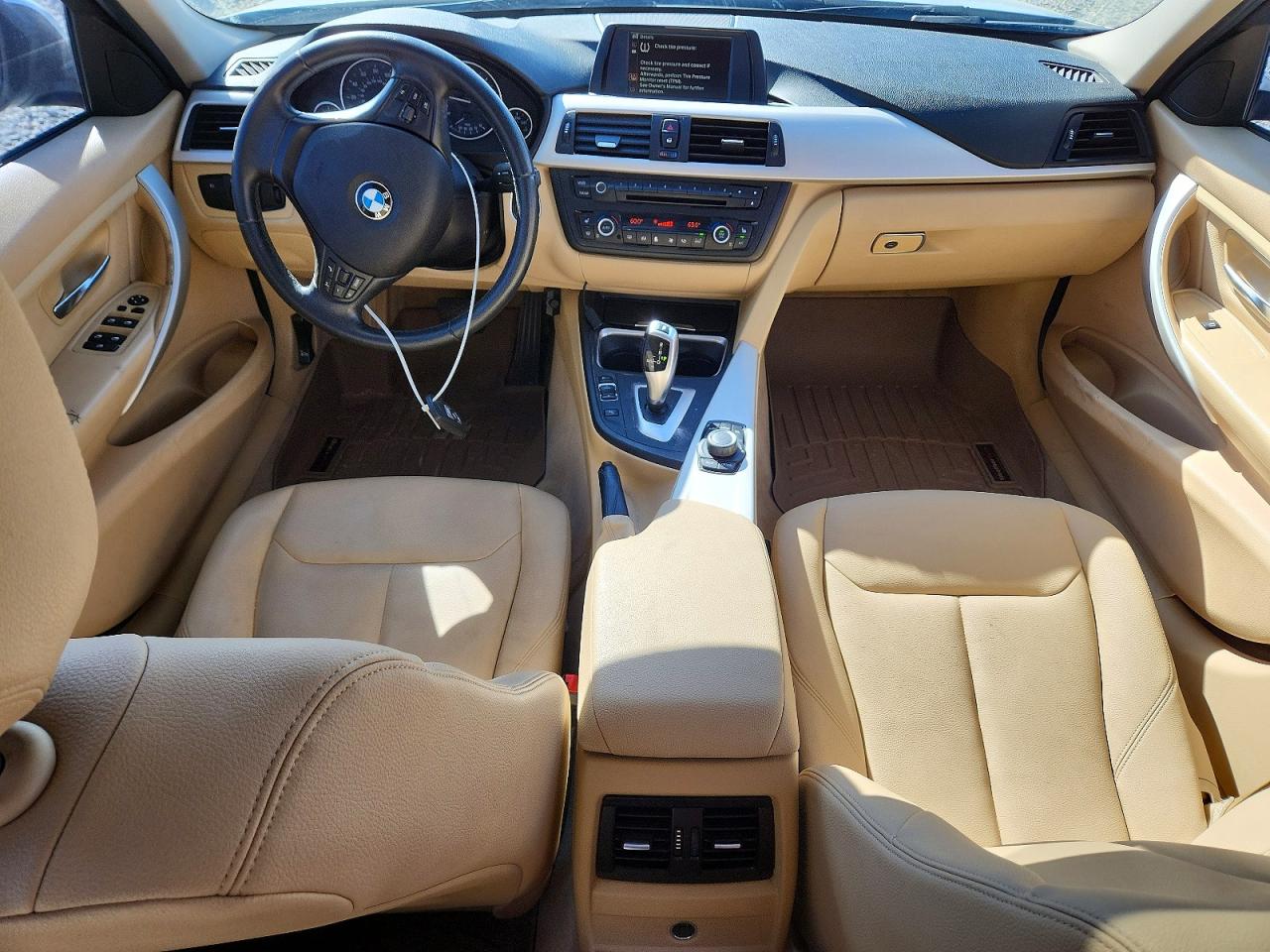 2014 BMW 320 I XDRIVE photo 8