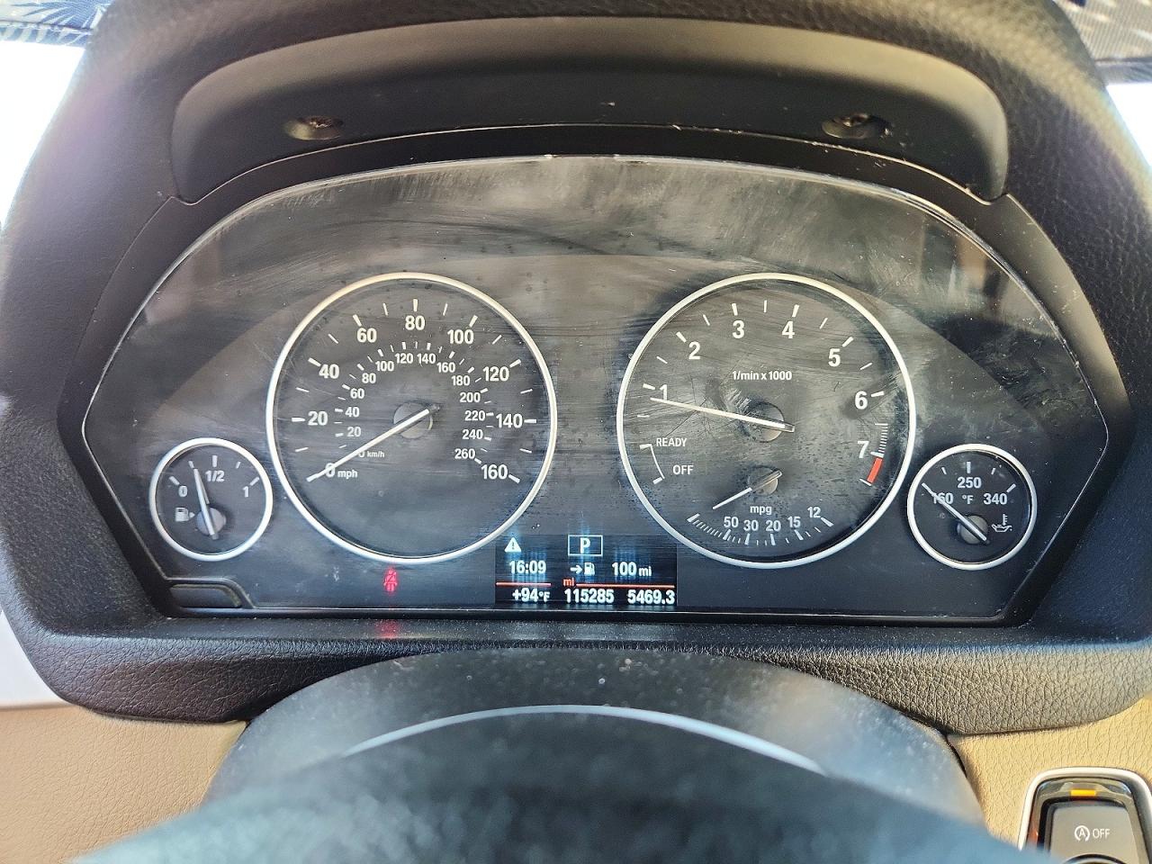 2014 BMW 320 I XDRIVE photo 9
