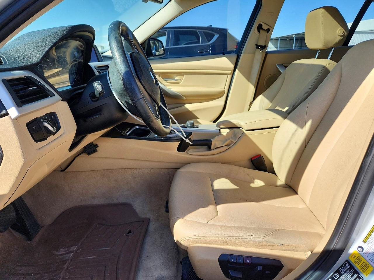 2014 BMW 320 I XDRIVE photo 7
