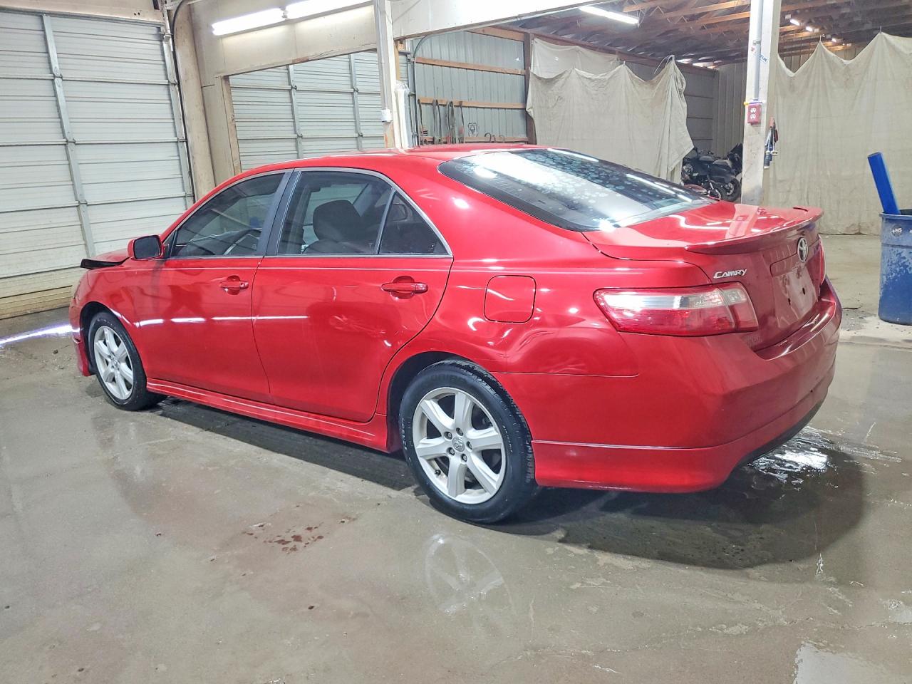 2009 TOYOTA CAMRY SE photo 3