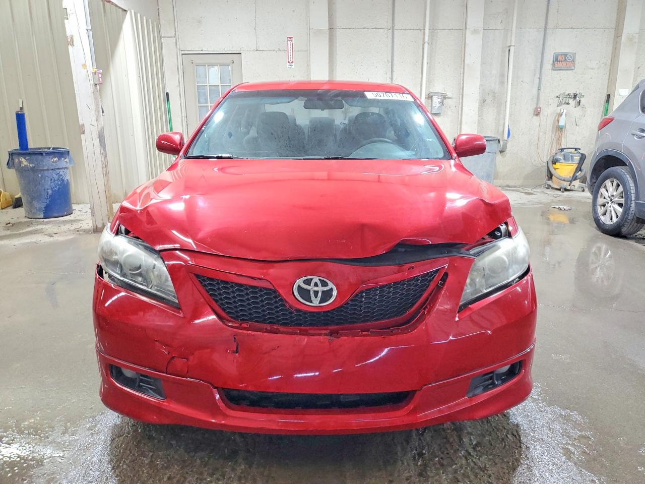2009 TOYOTA CAMRY SE photo 9