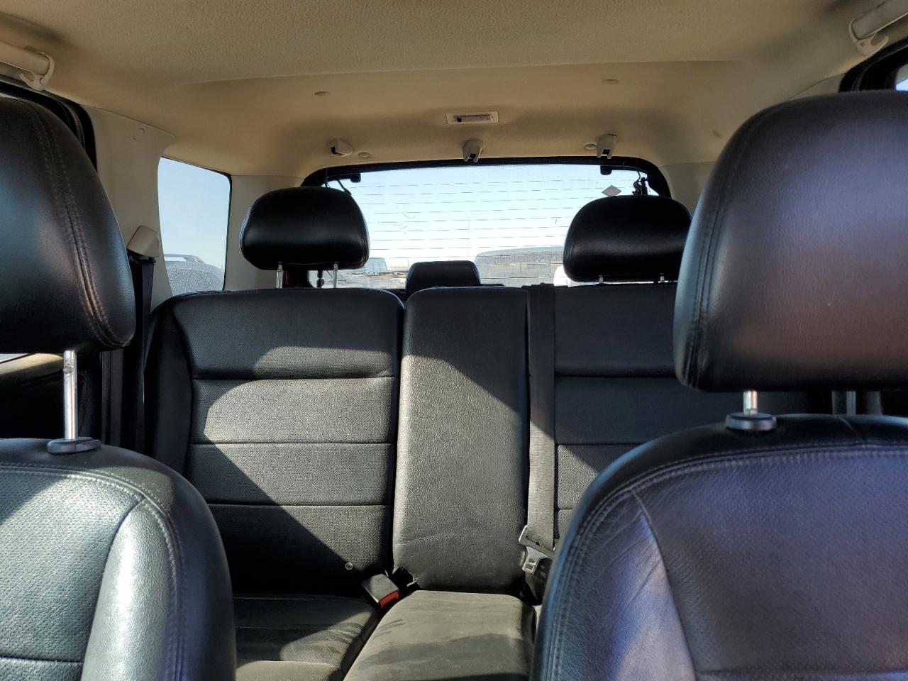 2005 FORD ESCAPE photo 28