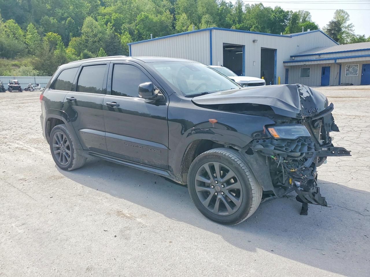 2019 JEEP GRAND CHEROKEE OVERLAND photo 7