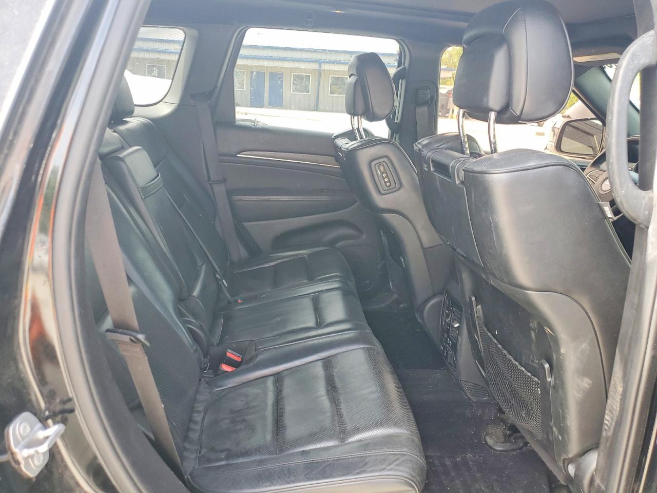 2019 JEEP GRAND CHEROKEE OVERLAND photo 21