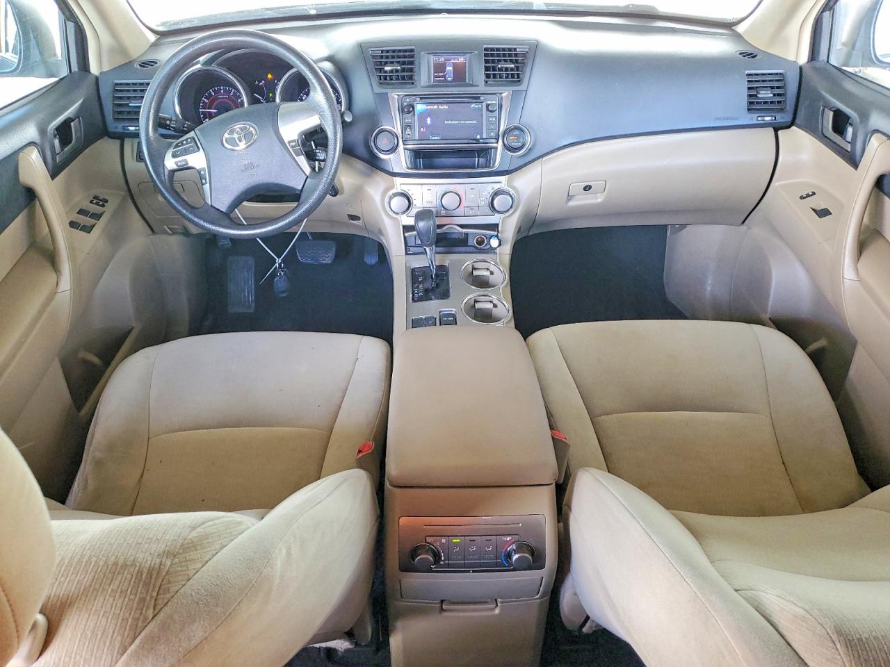 2013 TOYOTA HIGHLANDER PLUS photo 8