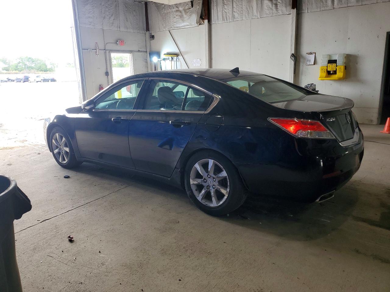 2012 ACURA TL photo 2