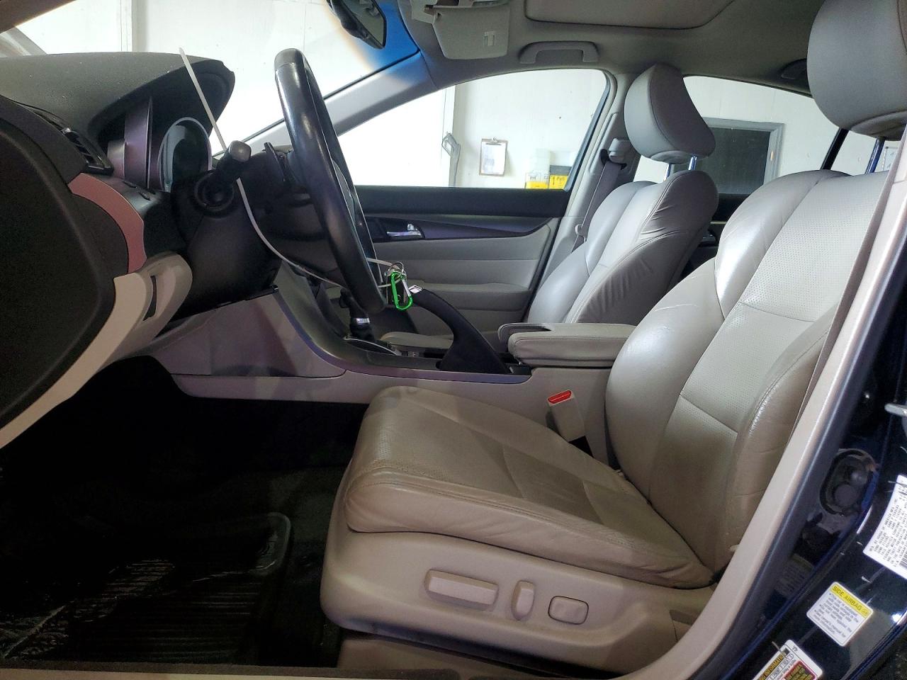2012 ACURA TL photo 7