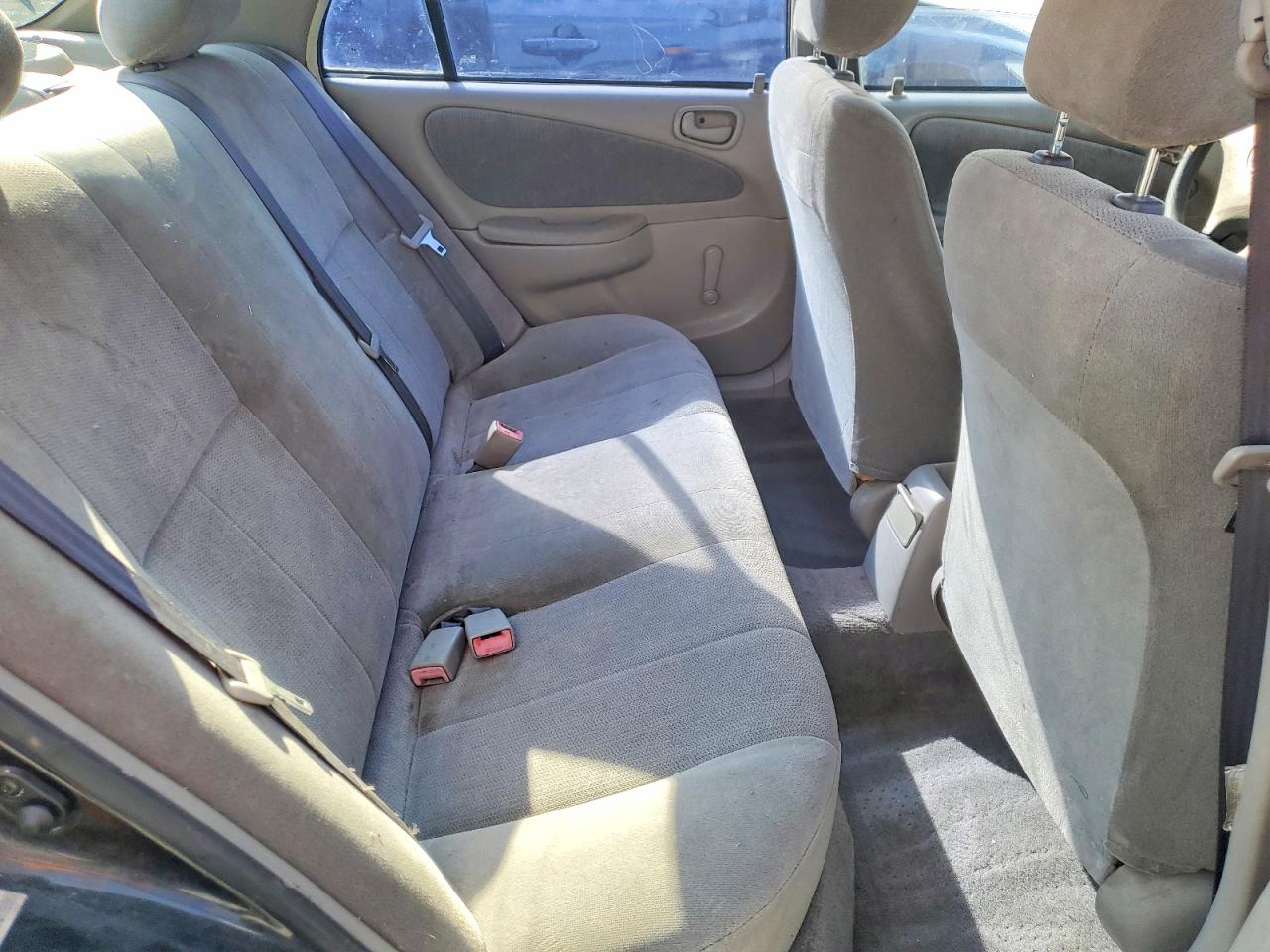 2001 TOYOTA COROLLA CE photo 28