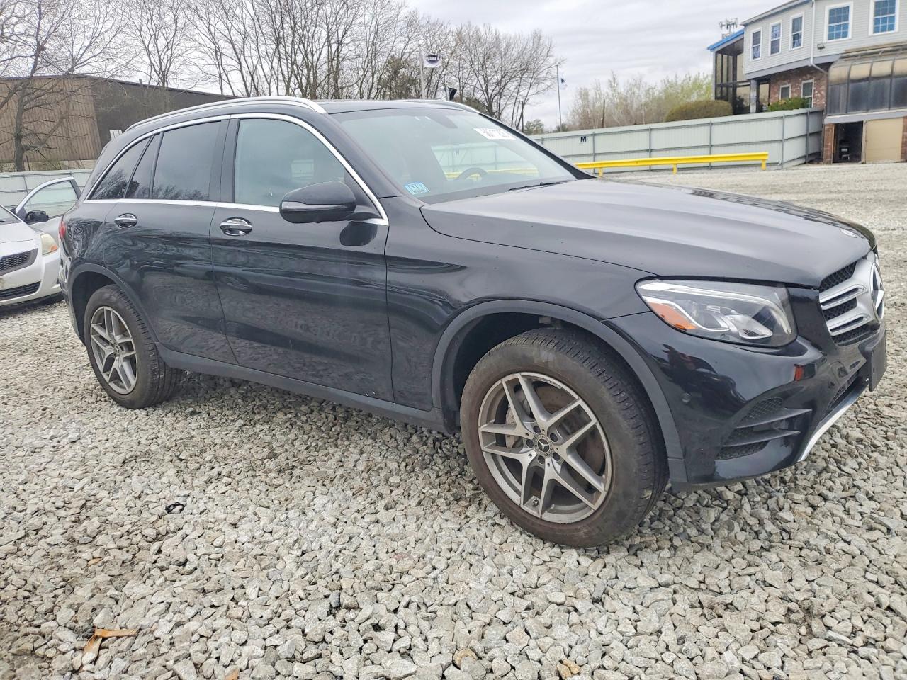 2018 MERCEDES-BENZ GLC 300 4MATIC photo 10
