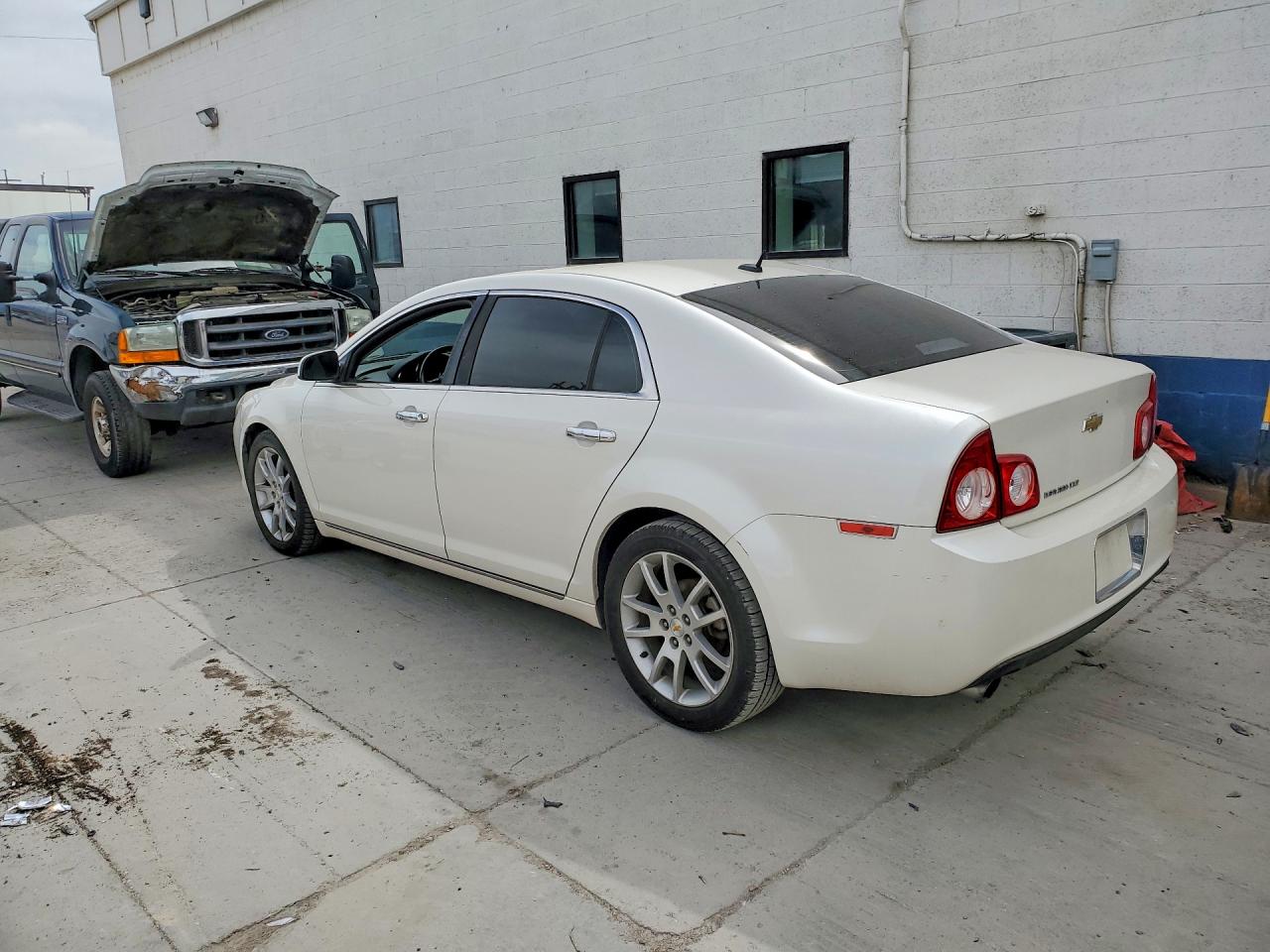 2011 CHEVROLET MALIBU LTZ photo 3