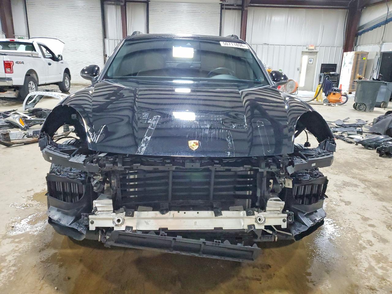 2022 PORSCHE CAYENNE photo 9