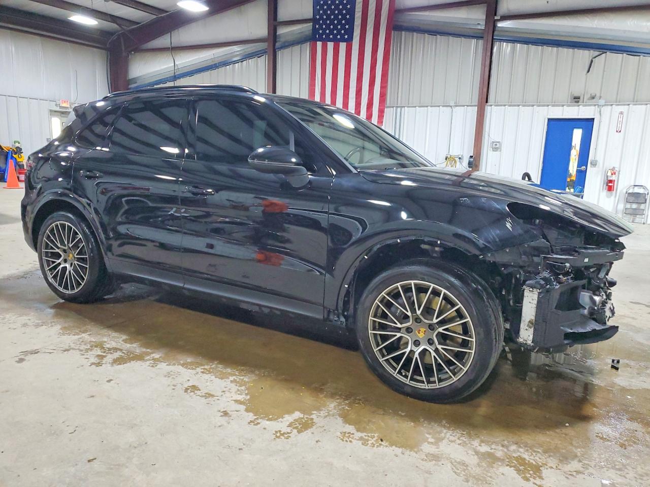 2022 PORSCHE CAYENNE photo 7