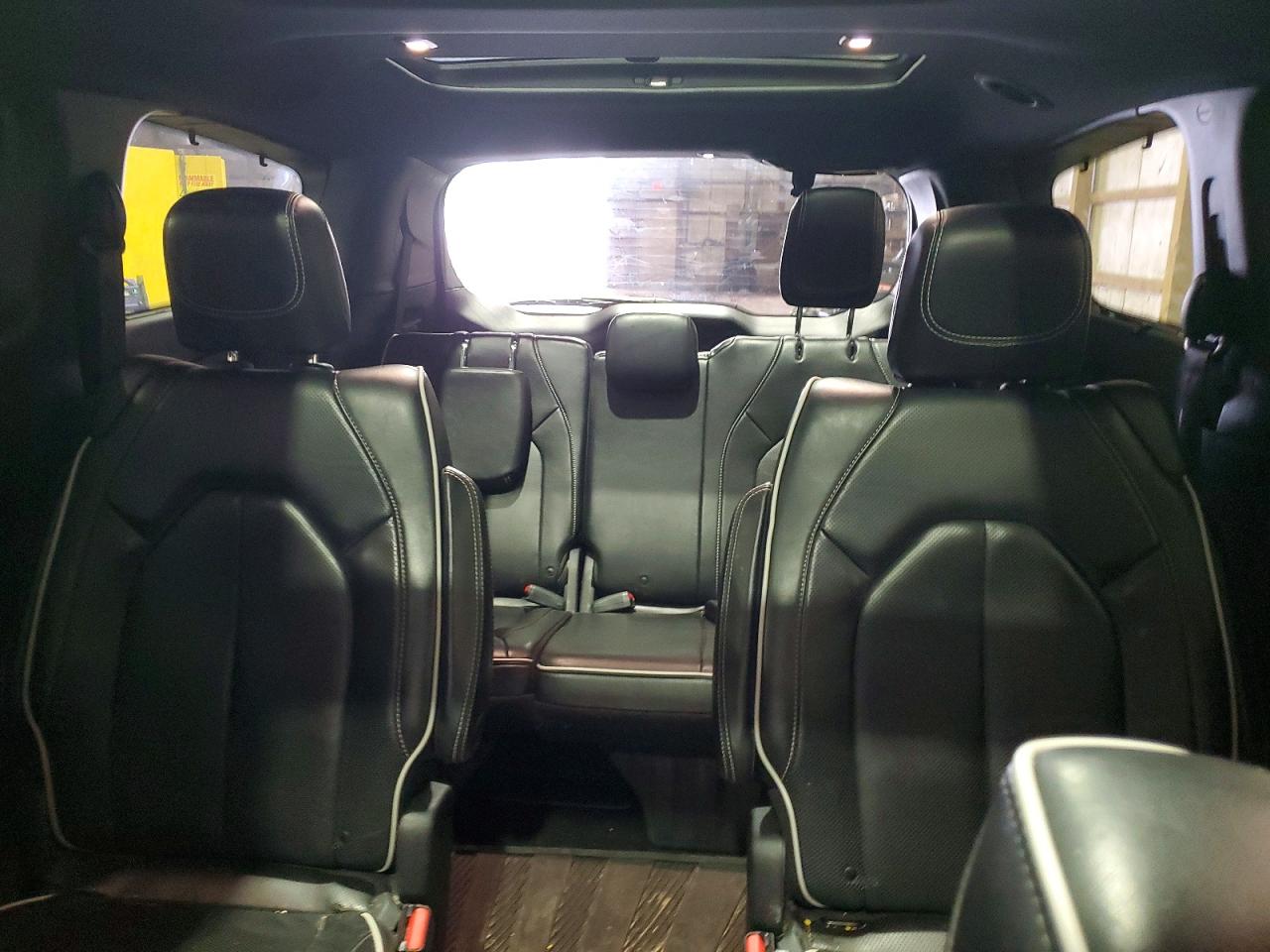 2019 CHRYSLER PACIFICA LIMITED photo 19