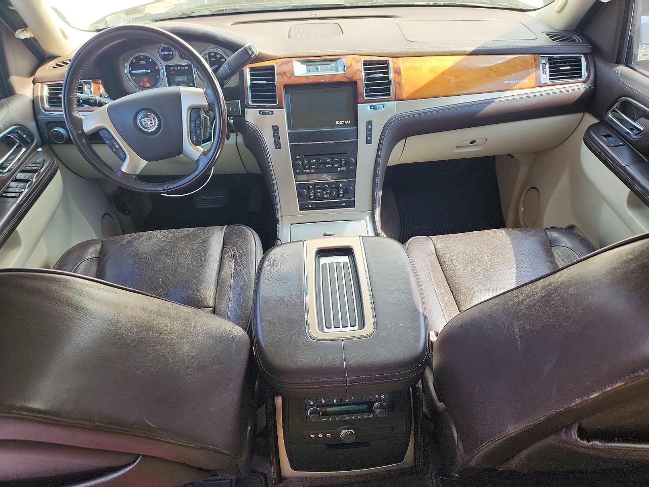 2011 CADILLAC ESCALADE PLATINUM photo 22