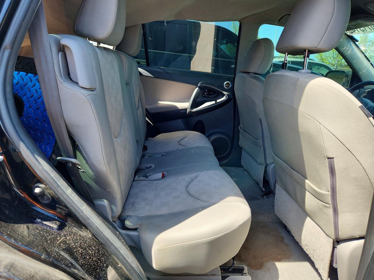 2012 TOYOTA RAV4 BASE photo 11