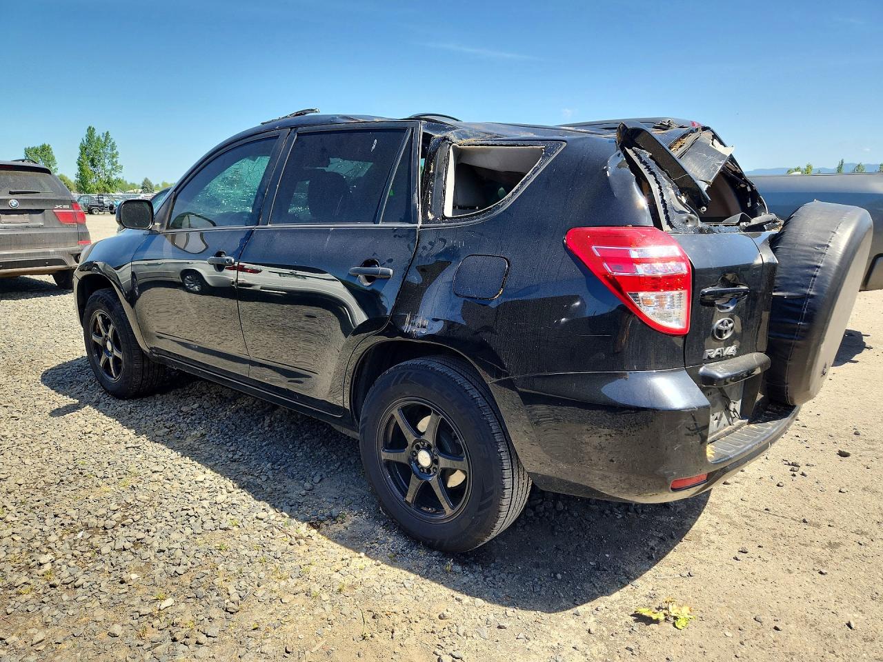 2012 TOYOTA RAV4 BASE photo 2