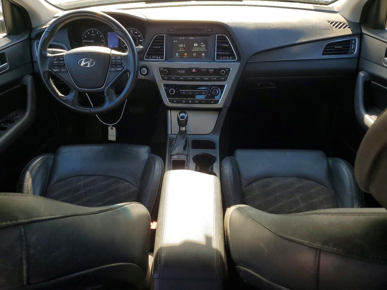 2017 HYUNDAI SONATA SPORT photo 15