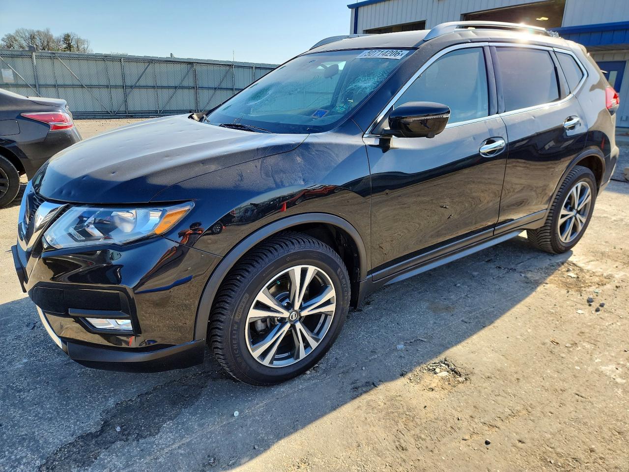2019 NISSAN ROGUE