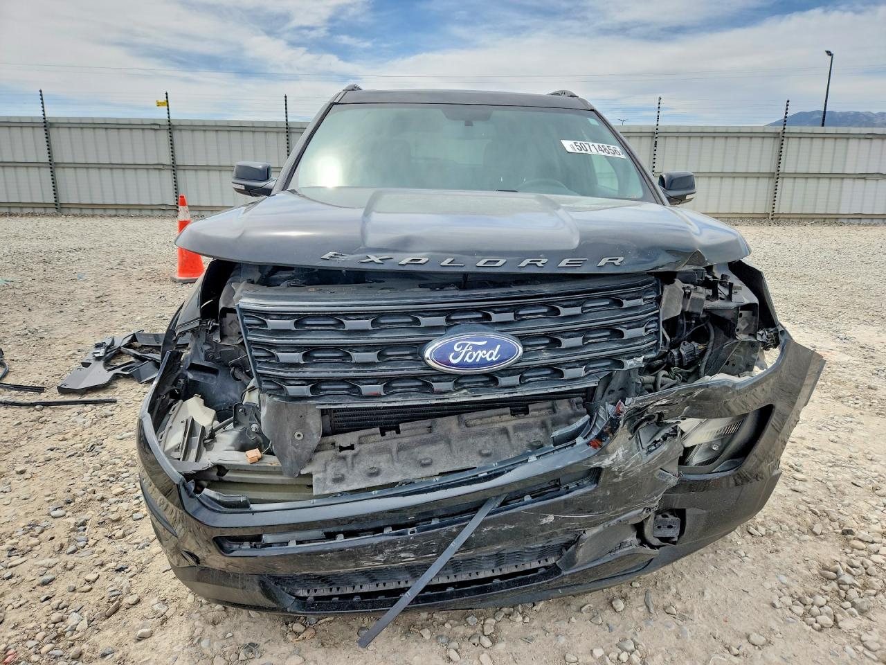 2017 FORD EXPLORER SPORT photo 9