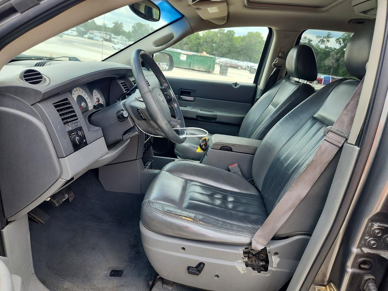 2005 DODGE DURANGO LIMITED photo 13